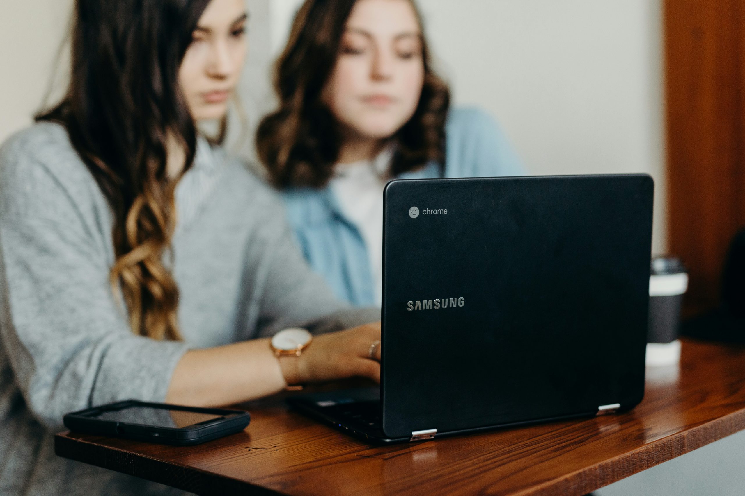 chromebook black