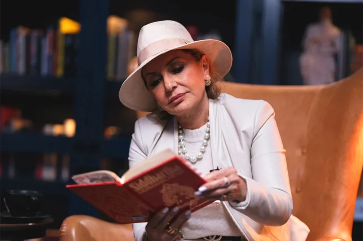 Googoosh books interview