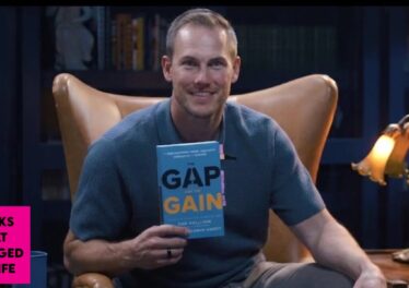 Andrew East discussing The Gap and the Gain by Dan Sullivan on Books That Changed My Life